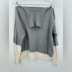 Parrish‎ LA Women's Cashmere Colorblock Gray/Creme Turtleneck Sweater Size Small